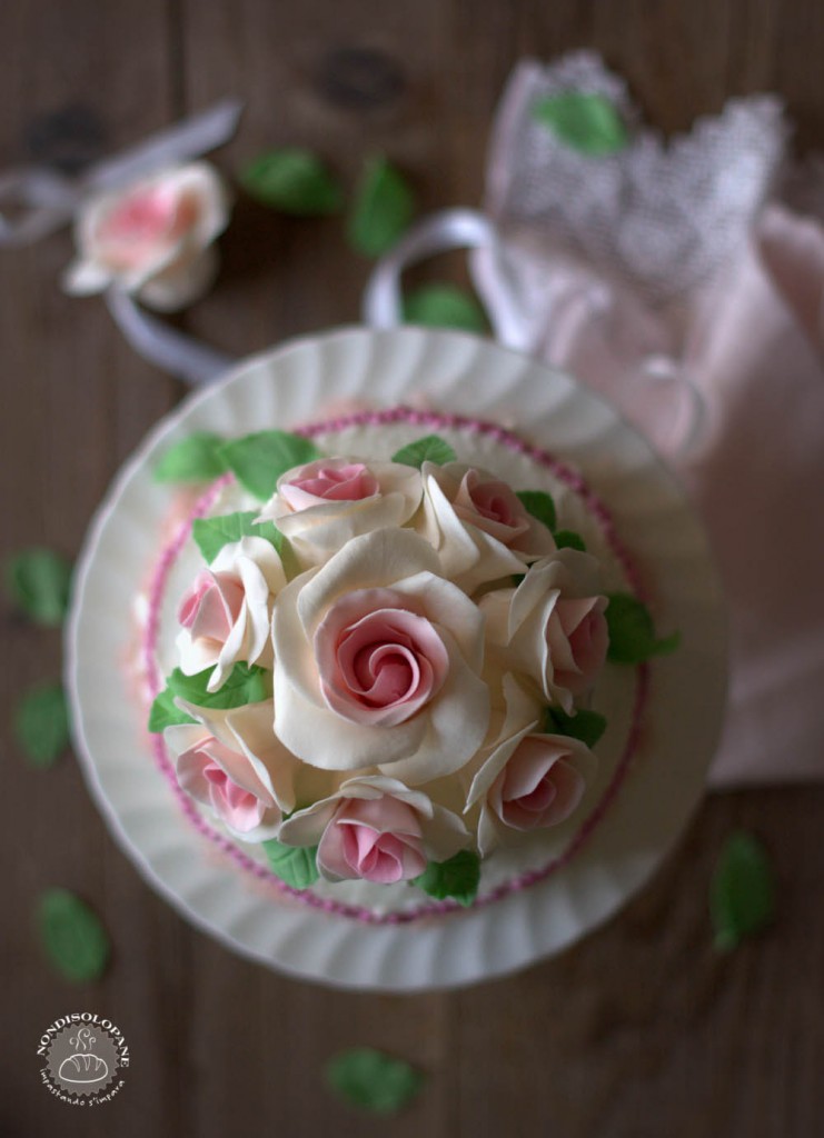 white rose cake-1