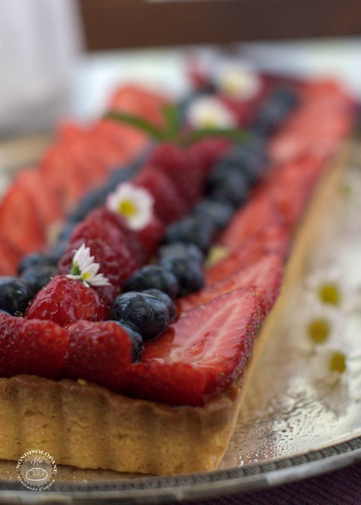 crostata crema di cocco e frutti di bosco-1