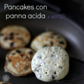 Nondisolopane - Pancakes con panna acida e mirtilli
